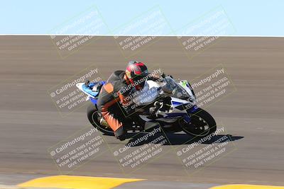 media/Oct-09-2022-SoCal Trackdays (Sun) [[95640aeeb6]]/Bowl (1015am)/